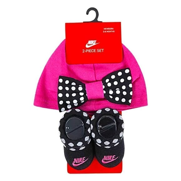 𝅺Nike Baby Girl Polka Dot Bow Hat & Bootie Socks Set - Picture 1 of 3